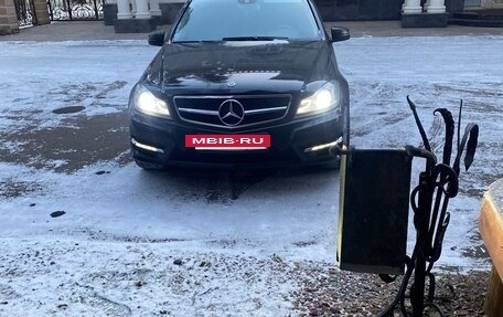 Mercedes-Benz C-Класс, 2012 год, 1 600 000 рублей, 5 фотография