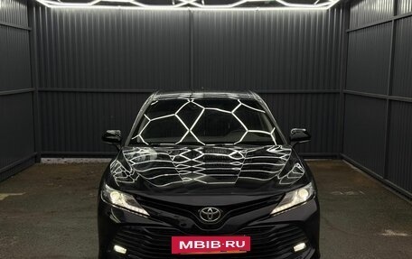 Toyota Camry, 2018 год, 2 499 000 рублей, 2 фотография