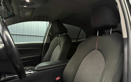 Toyota Camry, 2018 год, 2 499 000 рублей, 8 фотография