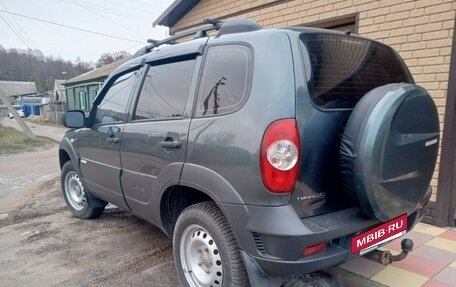 Chevrolet Niva I рестайлинг, 2011 год, 500 000 рублей, 4 фотография