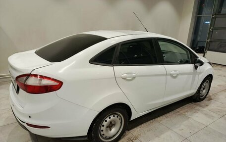 Ford Fiesta, 2016 год, 635 000 рублей, 4 фотография