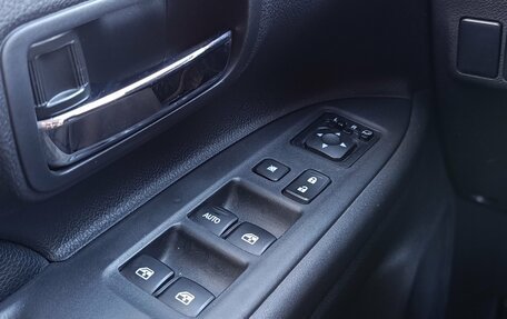 Mitsubishi Outlander III рестайлинг 3, 2016 год, 1 880 000 рублей, 30 фотография