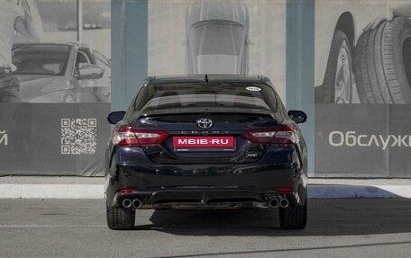 Toyota Camry, 2018 год, 2 899 000 рублей, 4 фотография