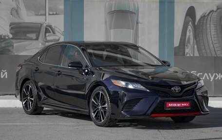 Toyota Camry, 2018 год, 2 899 000 рублей, 1 фотография