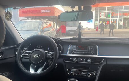 KIA Optima IV, 2018 год, 1 049 999 рублей, 9 фотография