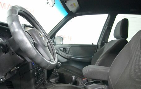 Chevrolet Niva I рестайлинг, 2019 год, 822 000 рублей, 9 фотография