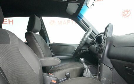 Chevrolet Niva I рестайлинг, 2019 год, 822 000 рублей, 10 фотография