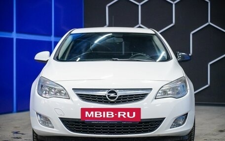 Opel Astra J, 2011 год, 731 000 рублей, 4 фотография