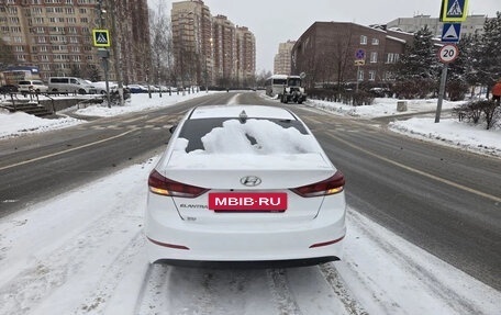 Hyundai Elantra VI рестайлинг, 2017 год, 1 200 000 рублей, 2 фотография