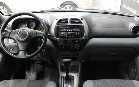 Toyota RAV4, 2002 год, 763 000 рублей, 8 фотография