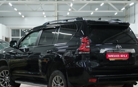 Toyota Land Cruiser Prado 150 рестайлинг 2, 2018 год, 4 989 000 рублей, 3 фотография