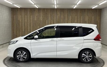 Honda Freed II, 2019 год, 1 100 000 рублей, 7 фотография