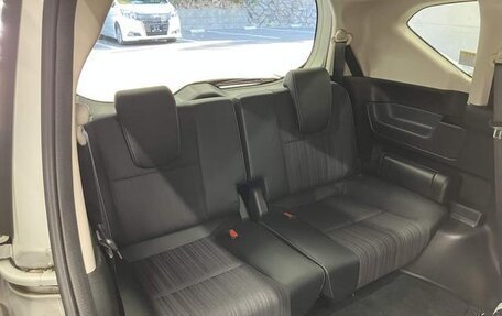 Honda Freed II, 2019 год, 1 100 000 рублей, 18 фотография