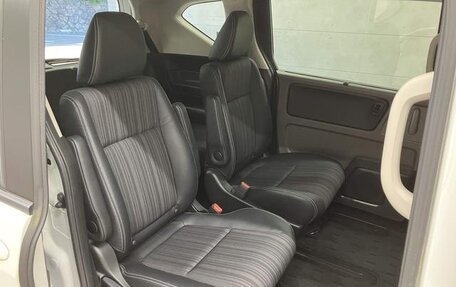 Honda Freed II, 2019 год, 1 100 000 рублей, 17 фотография