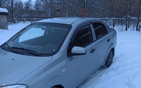 Chevrolet Aveo III, 2010 год, 550 000 рублей, 2 фотография