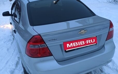 Chevrolet Aveo III, 2010 год, 550 000 рублей, 3 фотография