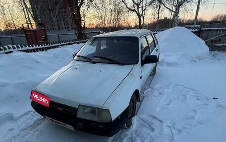 ИЖ 2126 «Ода», 2003 год, 80 000 рублей, 7 фотография