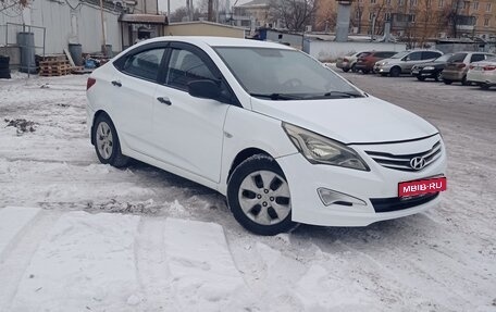 Hyundai Solaris II рестайлинг, 2016 год, 650 000 рублей, 1 фотография