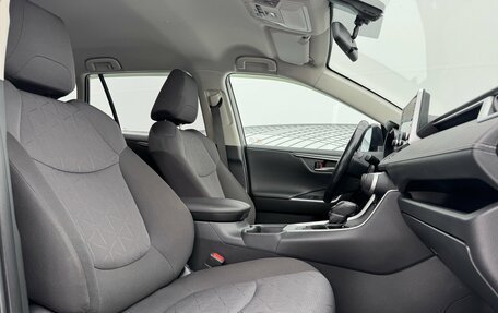 Toyota RAV4, 2020 год, 3 300 000 рублей, 15 фотография