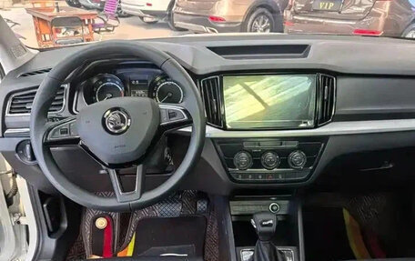 Skoda Kamiq I, 2022 год, 1 440 000 рублей, 6 фотография