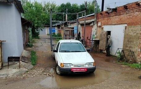 Ford Sierra I, 1990 год, 700 000 рублей, 2 фотография