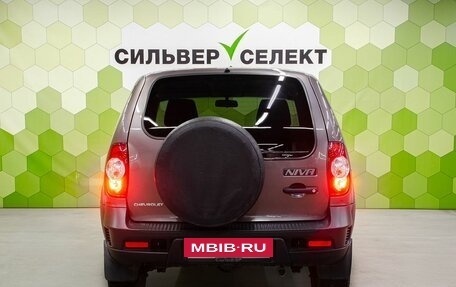 Chevrolet Niva I рестайлинг, 2017 год, 750 000 рублей, 16 фотография