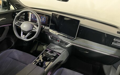 Volkswagen Tiguan, 2025 год, 5 450 000 рублей, 16 фотография