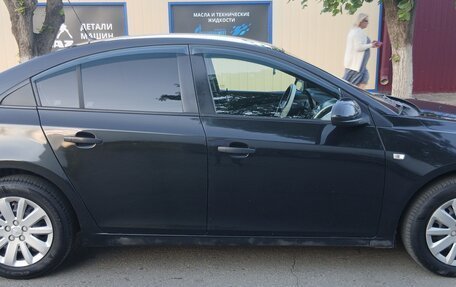 Chevrolet Cruze II, 2012 год, 700 000 рублей, 3 фотография