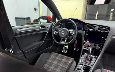 Volkswagen Golf GTI VII, 2019 год, 3 240 000 рублей, 9 фотография