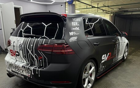 Volkswagen Golf GTI VII, 2019 год, 3 240 000 рублей, 17 фотография