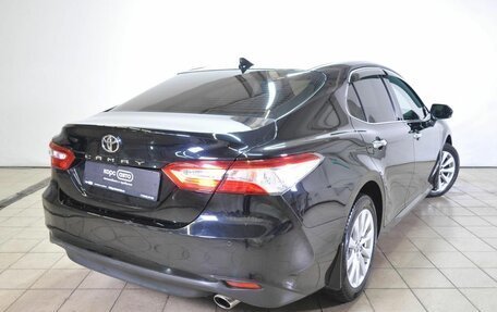 Toyota Camry, 2021 год, 2 489 000 рублей, 3 фотография