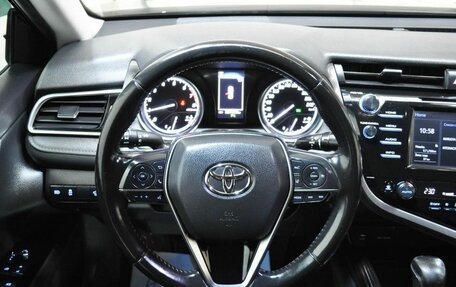 Toyota Camry, 2021 год, 2 489 000 рублей, 8 фотография