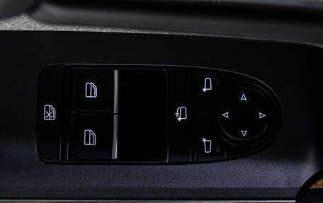 Mazda MX-30, 2020 год, 1 999 000 рублей, 12 фотография