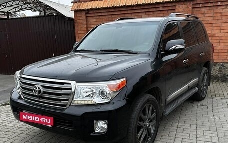 Toyota Land Cruiser 200, 2012 год, 3 990 000 рублей, 2 фотография
