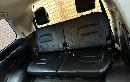 Toyota Land Cruiser 200, 2012 год, 3 990 000 рублей, 12 фотография