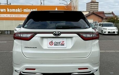 Toyota Harrier, 2019 год, 2 720 000 рублей, 8 фотография