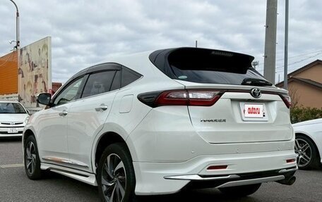 Toyota Harrier, 2019 год, 2 720 000 рублей, 7 фотография