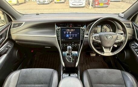 Toyota Harrier, 2019 год, 2 720 000 рублей, 15 фотография
