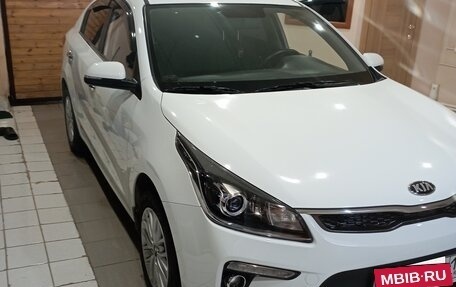 KIA Rio IV, 2019 год, 1 650 000 рублей, 2 фотография