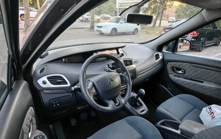 Renault Scenic III, 2010 год, 695 000 рублей, 10 фотография