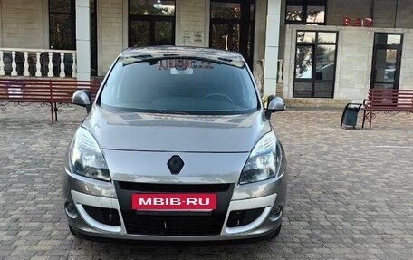 Renault Scenic III, 2010 год, 695 000 рублей, 5 фотография