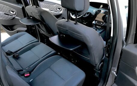 Renault Scenic III, 2010 год, 695 000 рублей, 14 фотография