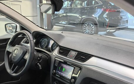 Skoda Rapid I, 2018 год, 1 249 000 рублей, 12 фотография