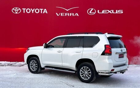 Toyota Land Cruiser Prado 150 рестайлинг 2, 2018 год, 5 460 000 рублей, 6 фотография