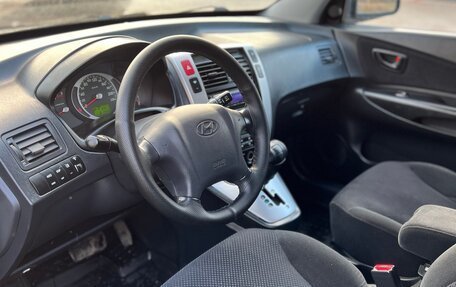 Hyundai Tucson III, 2006 год, 15 фотография