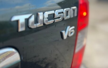 Hyundai Tucson III, 2006 год, 18 фотография