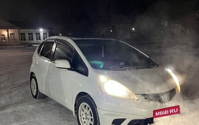 Honda Fit III, 2010 год, 800 000 рублей, 1 фотография