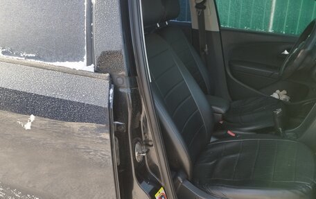 Volkswagen Polo VI (EU Market), 2010 год, 450 000 рублей, 5 фотография