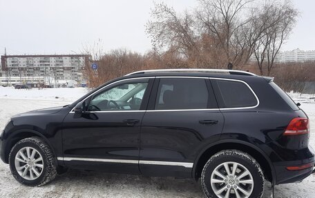 Volkswagen Touareg III, 2012 год, 2 395 000 рублей, 3 фотография