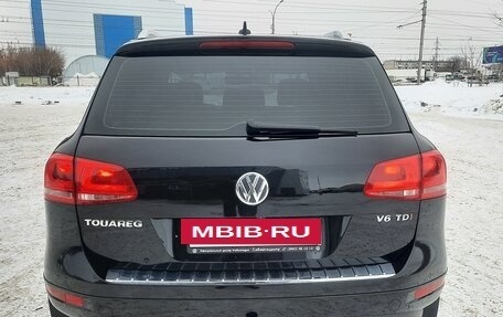 Volkswagen Touareg III, 2012 год, 2 395 000 рублей, 5 фотография
